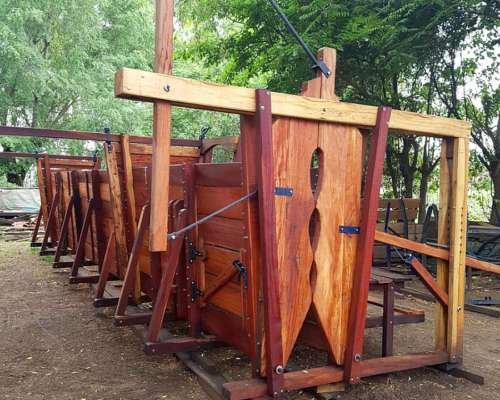 Bretes de madera para hacienda